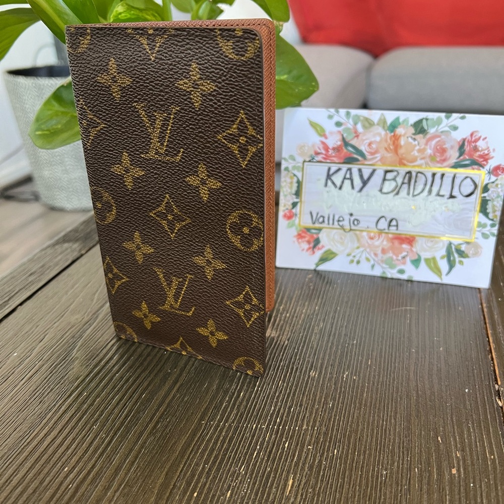 Authentic Louis Vuitton Passport/ Check Holder